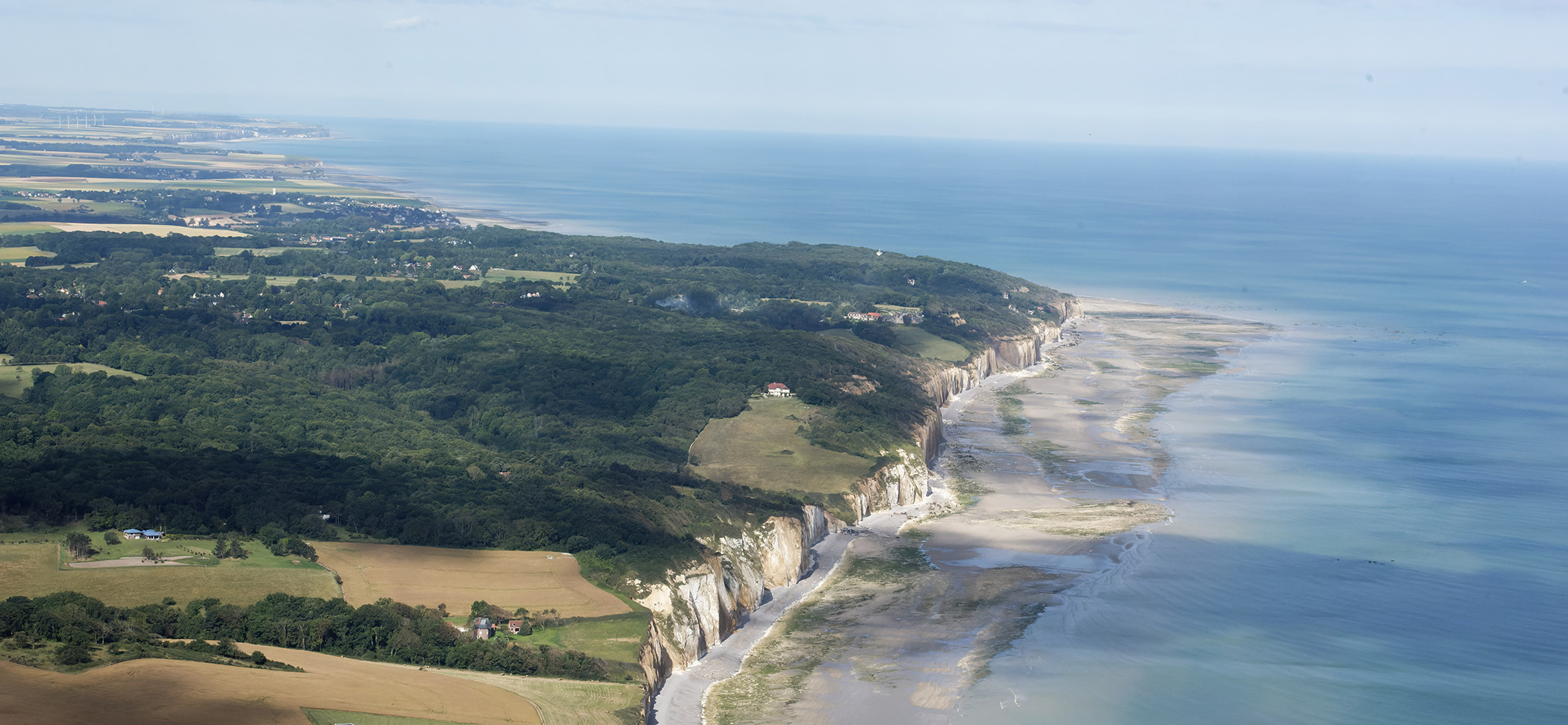 La côte d'Albâtre vue depuis un ULM, aux environs de Dieppe