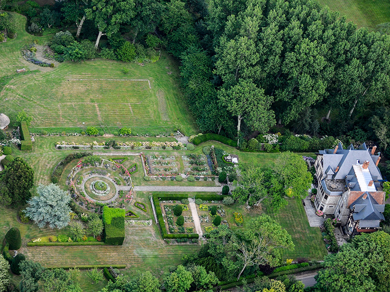 Le Parc des Moutiers : une géométrie vivante vue du ciel